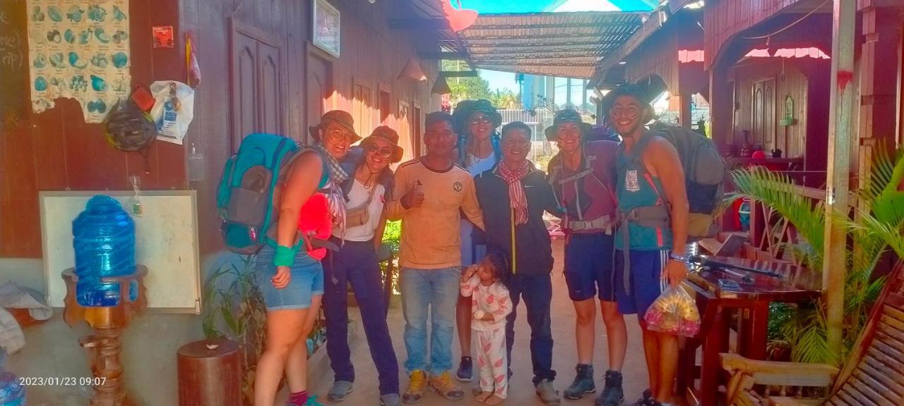 Bee Bee'S Chalets Home Stay And Trekking Banlung Экстерьер фото