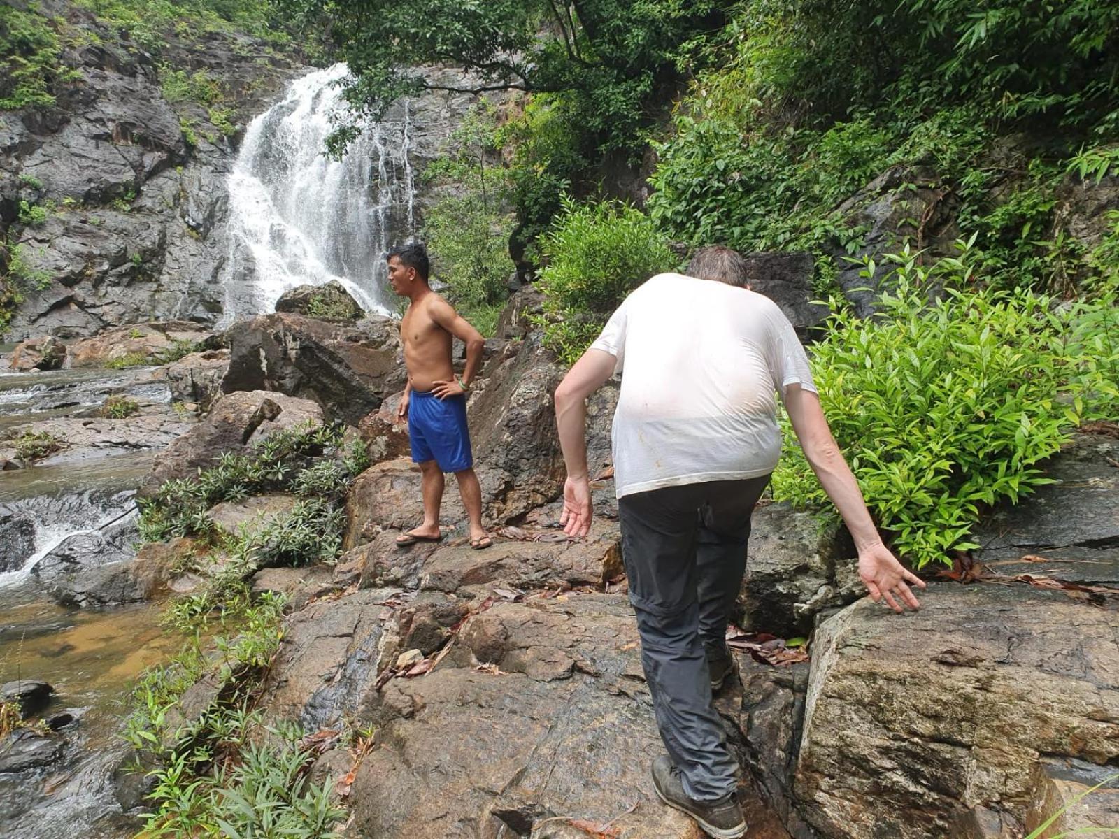 Bee Bee'S Chalets Home Stay And Trekking Banlung Экстерьер фото
