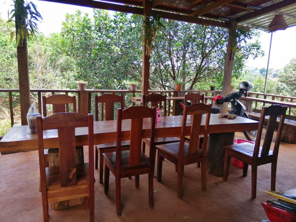 Bee Bee'S Chalets Home Stay And Trekking Banlung Экстерьер фото